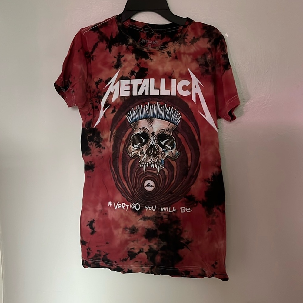 Metallica t shirt